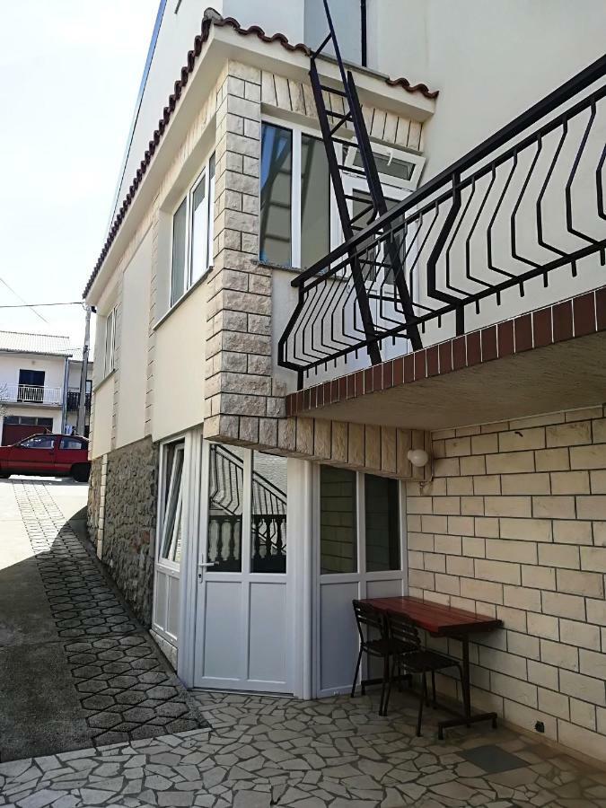 Apartment And Rooms Markovic Senj  Εξωτερικό φωτογραφία